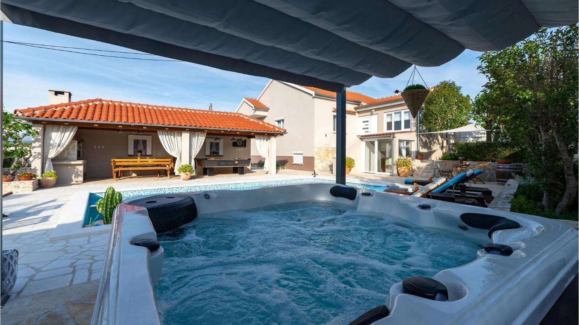 Holiday home 3 Bedroom Stunning Home In Pridraga Croatia