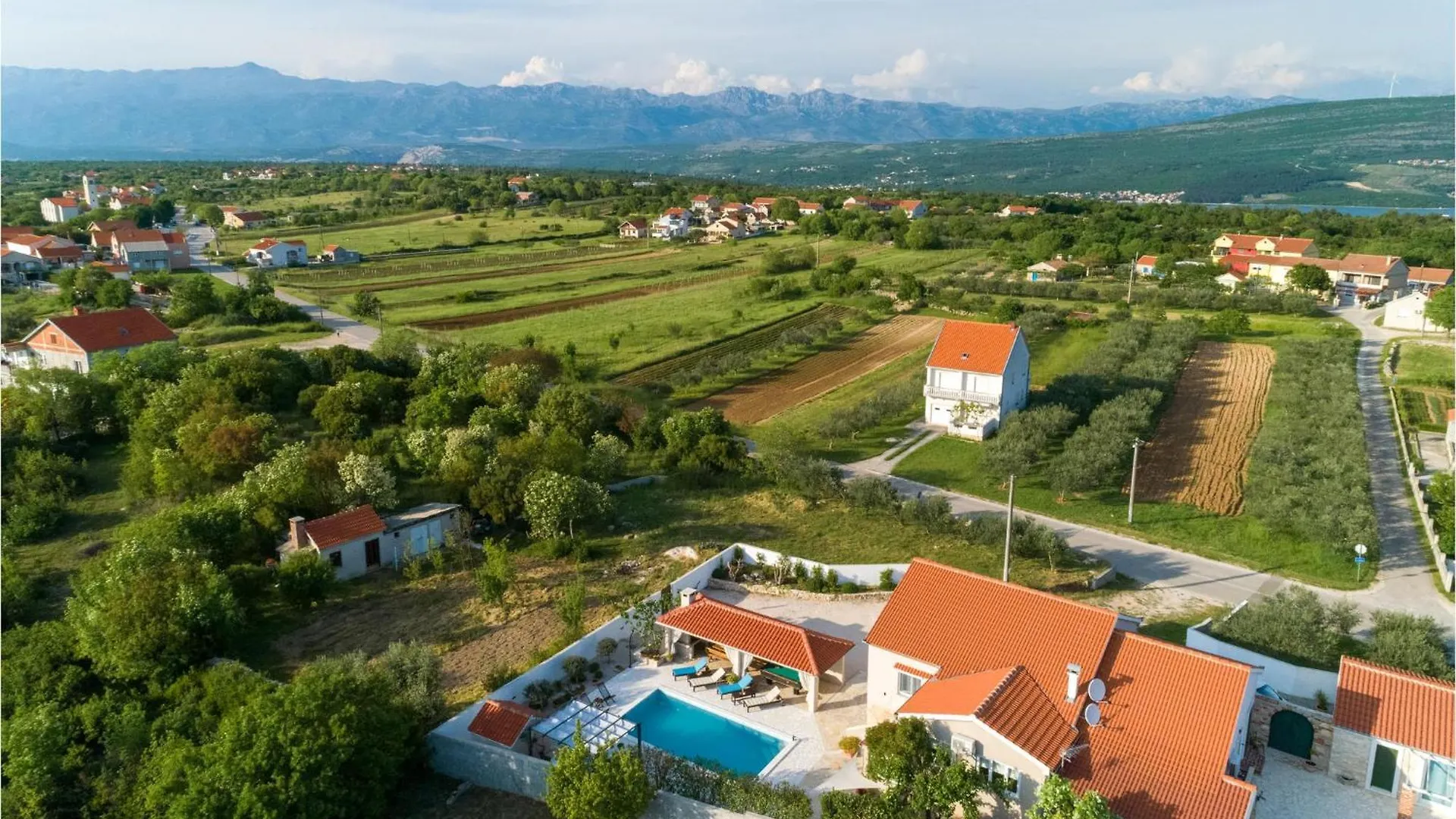 3 Bedroom Stunning Home In Pridraga